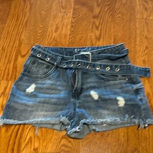 Jean shorts with belt size 0